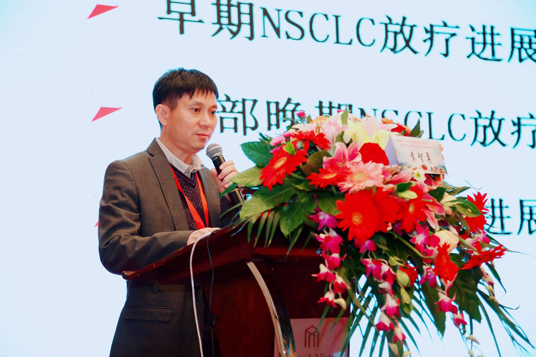 4531238473w_tmp.jpg